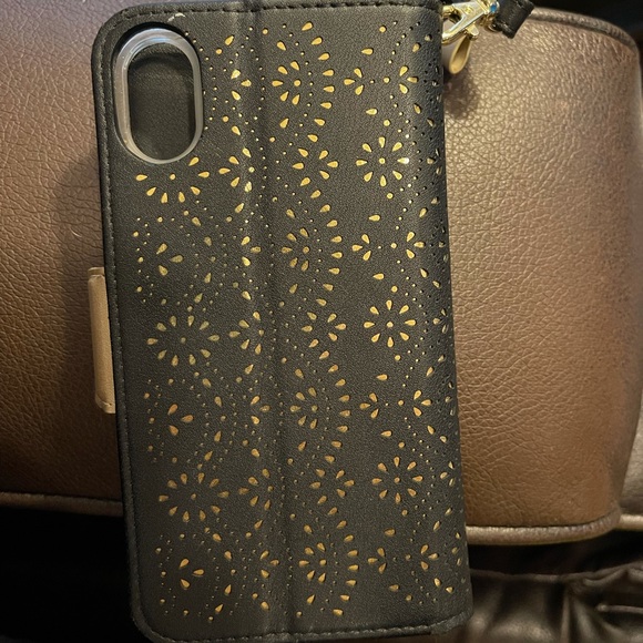 wristlet iphone wallet phone case. - Picture 3 of 4